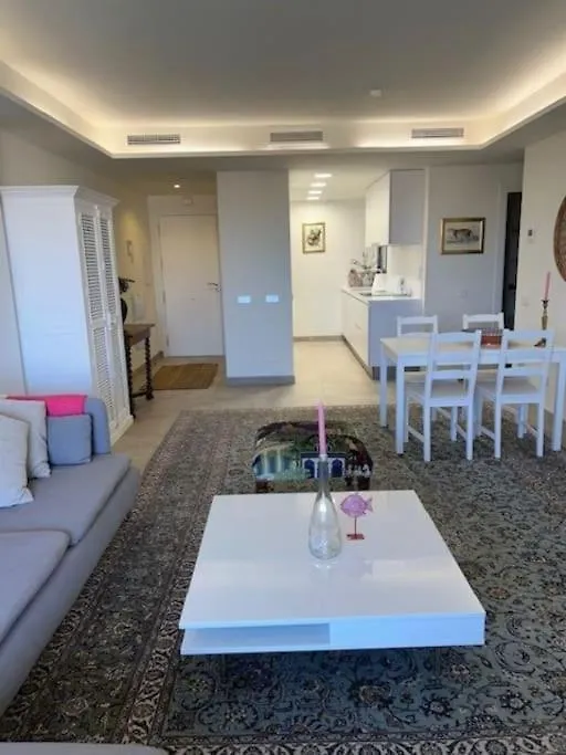 Stunning Apartement אסטפונה 0*,  ספרד